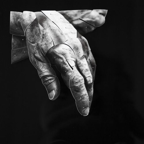 Manos IV